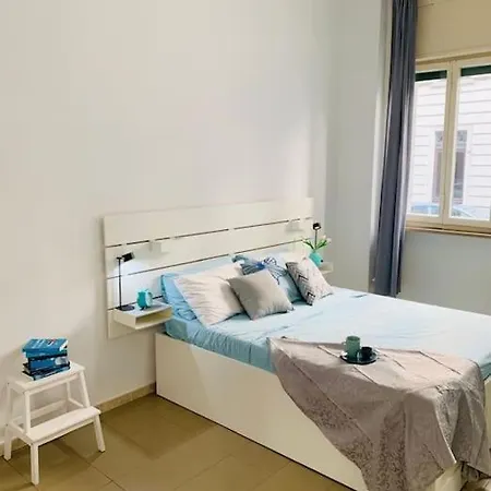 Statutos Heart Apartment